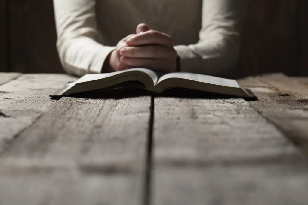 A Guide to Christian Quiet Time: Nurturing Your Relationship with God Through Prayer